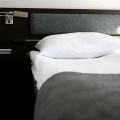 Отель Golden Tulip Gdansk Residence сейф в номере