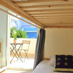 Отель Villa Prana Guest House балкон