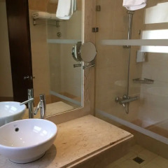 Отель Coral Beach Resort ванная