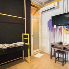 Saladaeng Gallery Hostel By Favstay Бангкок удобства в номере фото 2