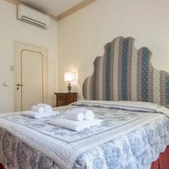 Отель Florentapartments - Ponte Vecchio Флоренция комната для гостей фото 2