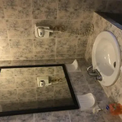 Апартаменты Studio for 4 people 1 room very close to 5th Avenue ванная