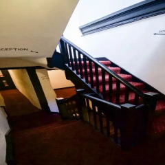 Отель The Black Boy Inn городской автобус