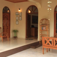 Отель Serendib Guest House развлечения