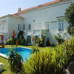 Отель Roses Village Bed And Breakfast бассейн фото 2