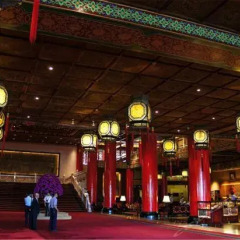 The Grand Hotel гостиничный бар