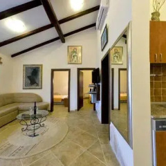 Отель Luxury Villas Lapcici Черногория, Будва - отзывы, цены и фото номеров - забронировать отель Luxury Villas Lapcici онлайн в номере