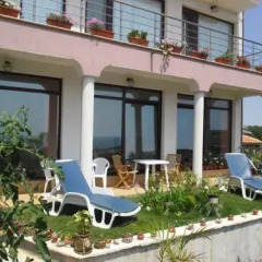 Отель Guest Rooms Jordanovi