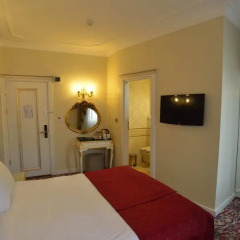 Отель By Murat Hotels Galata комната для гостей фото 5