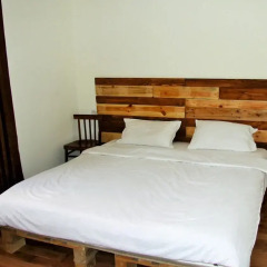 Отель Shat Lav Hostel Армения, Ереван - отзывы, цены и фото номеров - забронировать отель Shat Lav Hostel онлайн комната для гостей