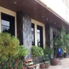 Отель OYO 747 Suwanna Hotel Таиланд, Краби - отзывы, цены и фото номеров - забронировать отель OYO 747 Suwanna Hotel онлайн вид на фасад