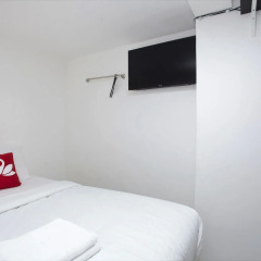 Отель Zen Rooms Basic Pasar Seni Малайзия, Куала-Лумпур - отзывы, цены и фото номеров - забронировать отель Zen Rooms Basic Pasar Seni онлайн комната для гостей фото 2