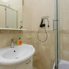 Гостиница Kiev Accommodation Apart. on Mikhailovskiy lane Украина, Киев - отзывы, цены и фото номеров - забронировать гостиницу Kiev Accommodation Apart. on Mikhailovskiy lane онлайн ванная фото 2