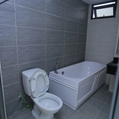 Отель Suji Residence ванная