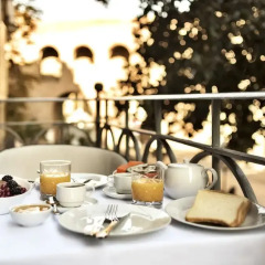 Отель The Shire Hotel Италия, Рим - 1 отзыв об отеле, цены и фото номеров - забронировать отель The Shire Hotel онлайн балкон