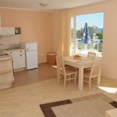 Отель Yassen Holiday Village Солнечный берег в номере