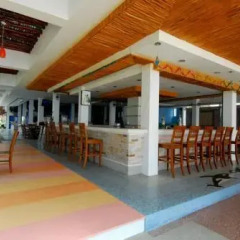 Отель Koh Tao Montra Resort Таиланд, Мэй-Хаад-Бэй - отзывы, цены и фото номеров - забронировать отель Koh Tao Montra Resort онлайн гостиничный бар