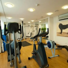 Central Plaza Hotel фитнесс-зал фото 3