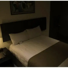 Отель Executive room in Naples for 1 or 2 people. Мексика, Мехико - отзывы, цены и фото номеров - забронировать отель Executive room in Naples for 1 or 2 people. онлайн комната для гостей