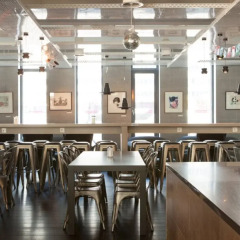 Отель ONE80° Hostels Berlin Германия, Берлин - - забронировать отель ONE80° Hostels Berlin, цены и фото номеров гостиничный бар