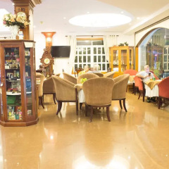 Hoa Phat Hotel & Apartment фото 2