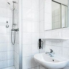 Отель Potsdamer Inn ванная