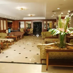 Lares Park Hotel интерьер отеля