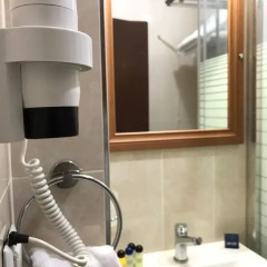 Tum Hotel Эрдек ванная