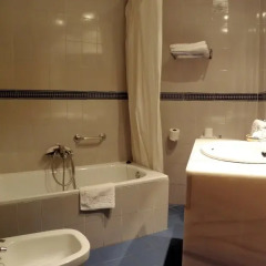Santa Cruz II Hotel ванная