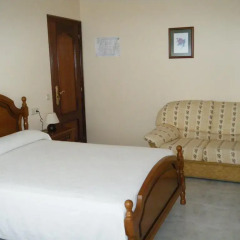 Отель Hostal As Vinas Эль-Грове комната для гостей фото 5