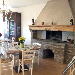 Отель B&B I 4 Sentieri Италия, Кастель-Сан-Пьетро-Романо - отзывы, цены и фото номеров - забронировать отель B&B I 4 Sentieri онлайн гостиничный бар