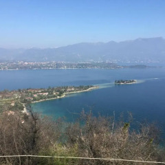 Отель Sivino's Resort Манерба-дель-Гарда приотельная территория