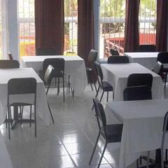 Отель Tropical Court Resort Near Montego Bay Airport питание