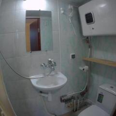Отель On Sotsialisticheskaya Guest House Санкт-Петербург ванная