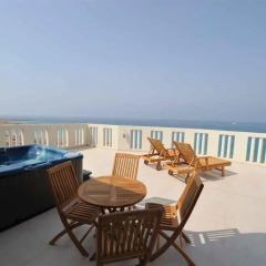 Отель Capital Coast Resort & Spa балкон