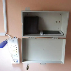 Ama Hostel Бангкок сейф в номере