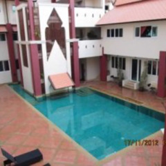 Апартаменты Rm Wiwat Apartment Паттайя бассейн фото 2