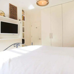 Отель Veeve Light And Open 2 Bed House Moore Park Road Fulham комната для гостей фото 3