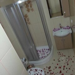 Kumsal Hotel Турция, Зейтинбели - отзывы, цены и фото номеров - забронировать отель Kumsal Hotel онлайн ванная