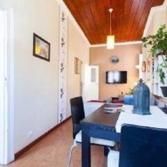 Отель Private Rooms/Duplex Apt.@Lisbon Center в номере
