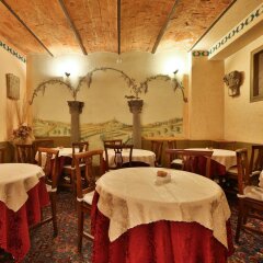 Select Hotel питание