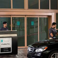 Отель Embassy Suites by Hilton Convention Center Las Vegas США, Лас-Вегас - отзывы, цены и фото номеров - забронировать отель Embassy Suites by Hilton Convention Center Las Vegas онлайн городской автобус
