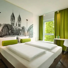 Отель Super 8 by Wyndham Dresden комната для гостей фото 3