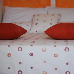 Отель Golden Sunset Villas сейф в номере