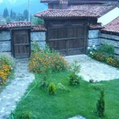 Отель Guest House Edelweiss фото 5