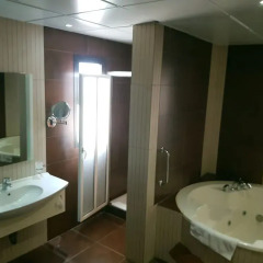 Madisson Hotel спа