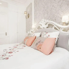 Отель My Stay Paris - Le Marais спа