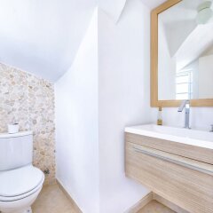 Отель Cape Greco Villa Кипр, Протарас - отзывы, цены и фото номеров - забронировать отель Cape Greco Villa онлайн ванная фото 2