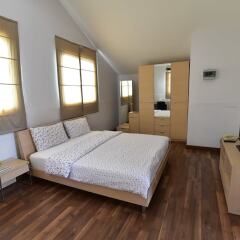 Апартаменты 101 Sukhumvit 22 Service Apartment Бангкок комната для гостей фото 3