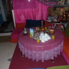 Отель Auberge De Jeunesse Ouarzazate - Hostel Марокко, Уарзазат - отзывы, цены и фото номеров - забронировать отель Auberge De Jeunesse Ouarzazate - Hostel онлайн помещение для мероприятий